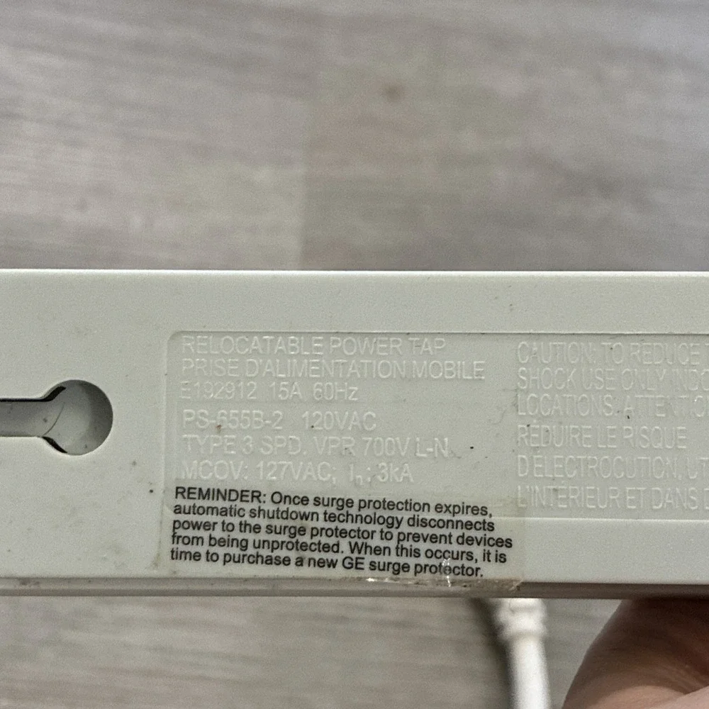 GE 6 Outlet Surge Protector, 2 Ft Extension Cord, Power, 450 Joules, white